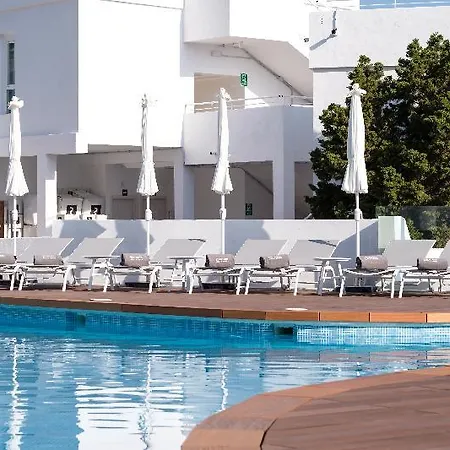Paradise (adults Only) Пуртинач