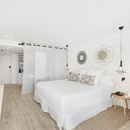 Paradise (adults Only) 5* Пуртинач
